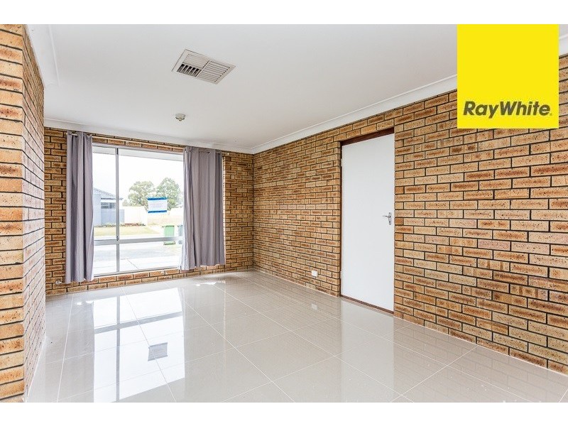 31 Girraween Street, Armadale WA 6112