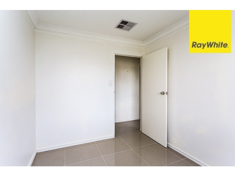 31 Girraween Street, Armadale WA 6112