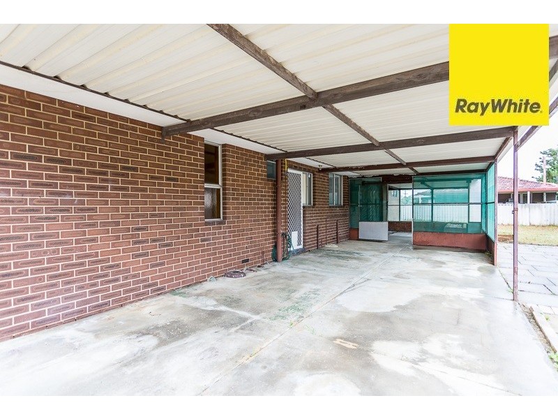 31 Girraween Street, Armadale WA 6112