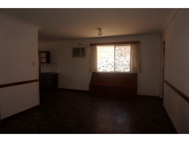 31 Ellis Road, Mount Nasura WA 6112