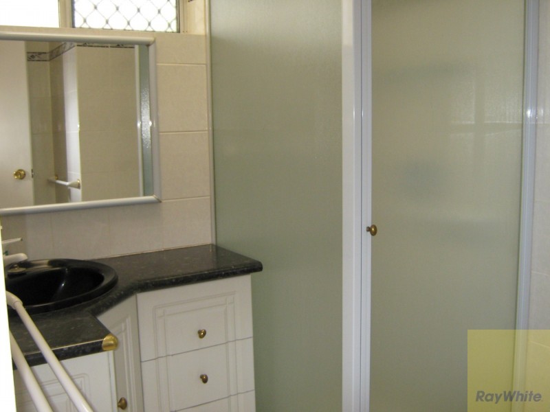 10 Junee Place, Armadale WA 6112