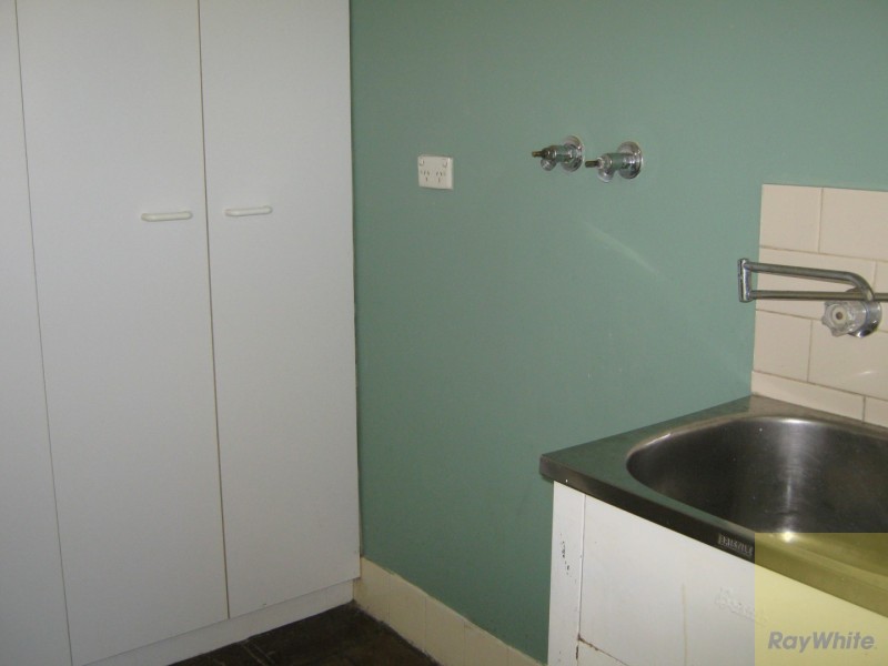 10 Junee Place, Armadale WA 6112