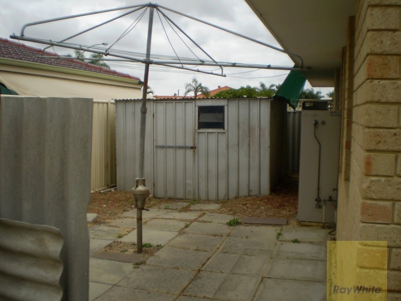 30 Chamberlain Way, Armadale WA 6112
