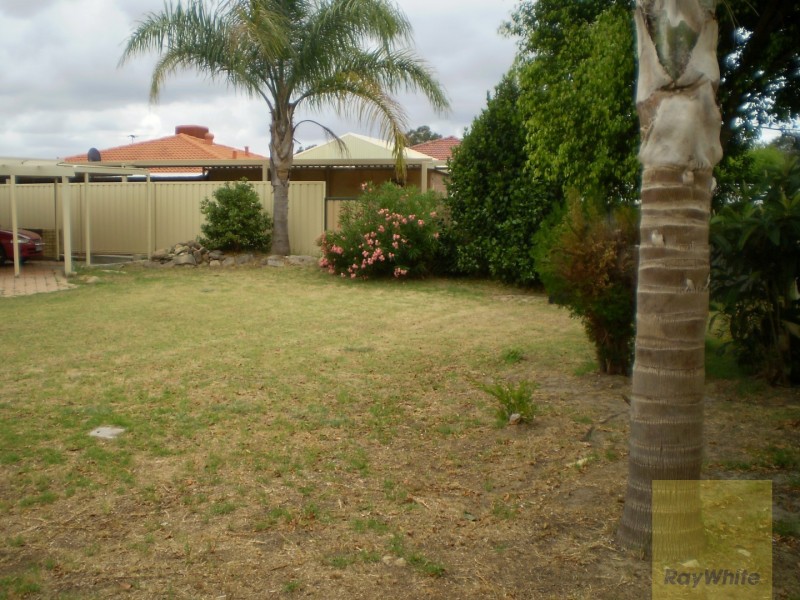 30 Chamberlain Way, Armadale WA 6112