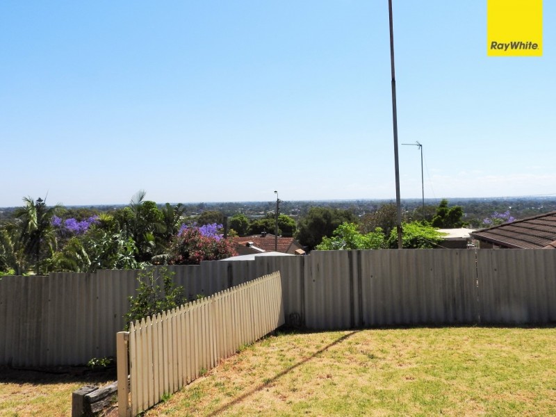 3 Alola Street, Kelmscott WA 6111