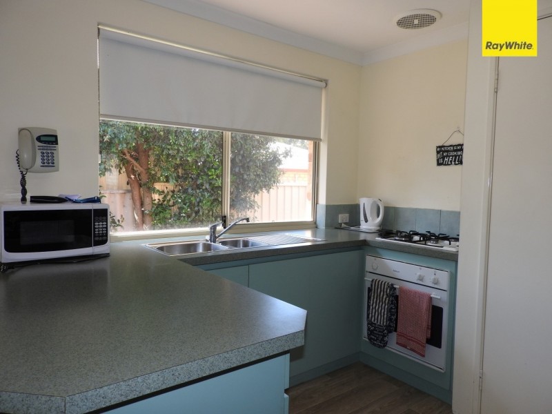 3 Gould Close, Brookdale WA 6112