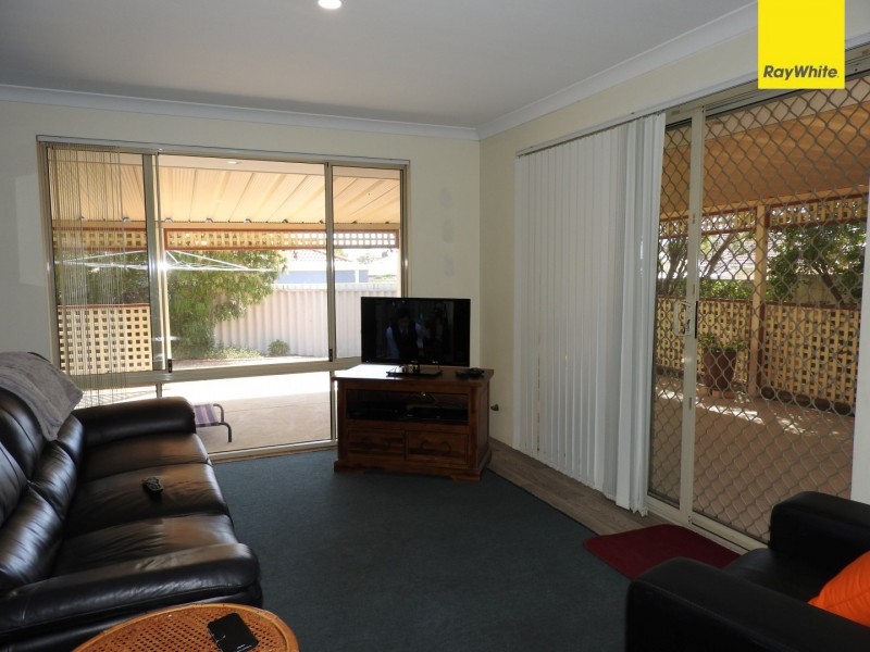 3 Gould Close, Brookdale WA 6112