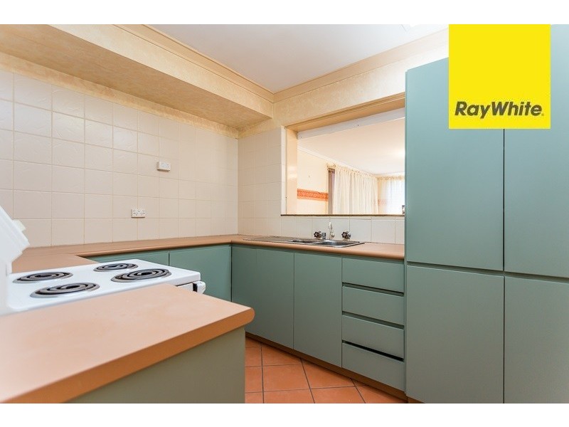 2 Junee Place, Armadale WA 6112