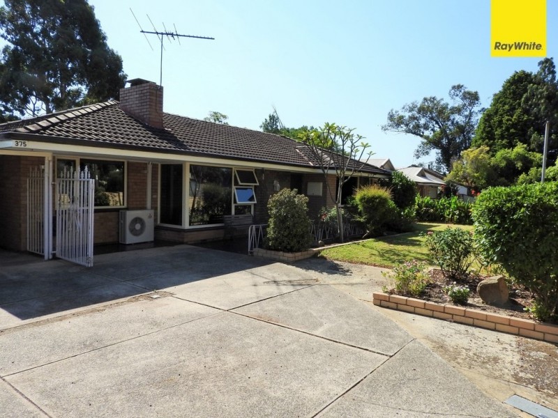 375 Railway Avenue, Armadale WA 6112