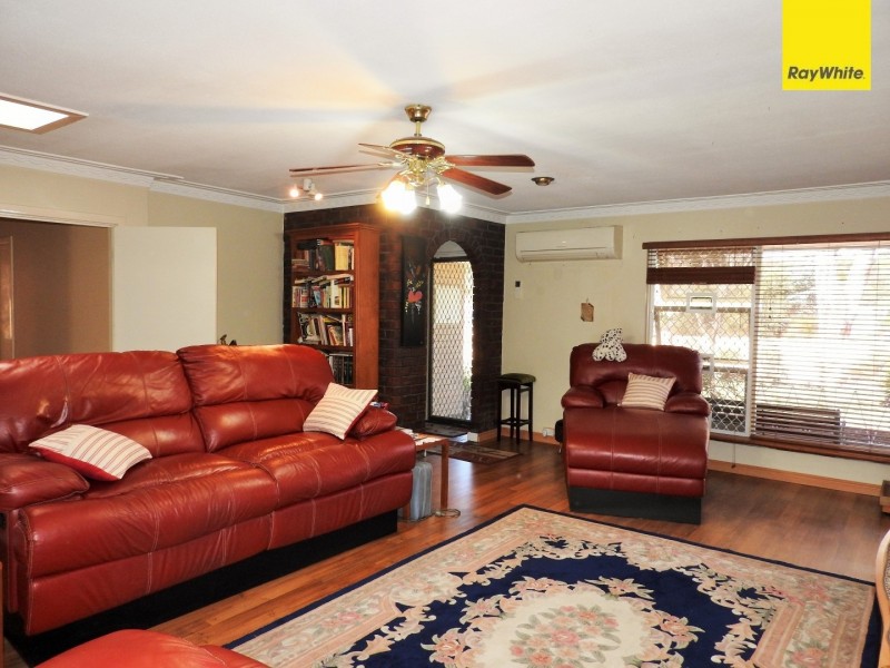 375 Railway Avenue, Armadale WA 6112