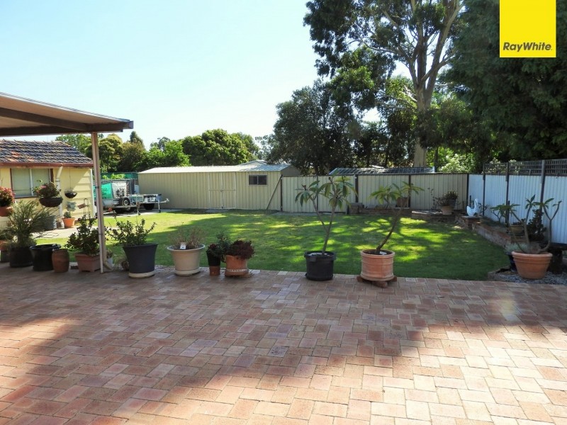 375 Railway Avenue, Armadale WA 6112