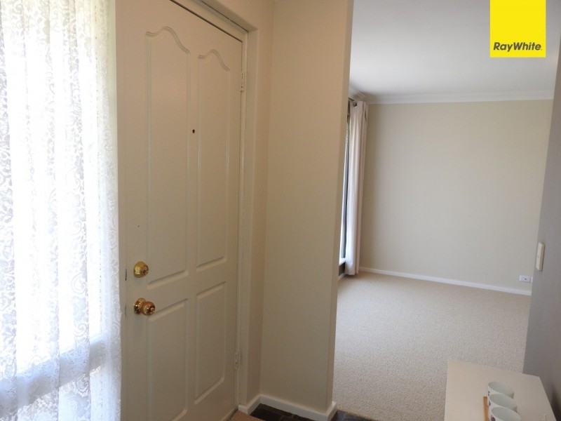 83 Inverness Circle, Camillo WA 6111