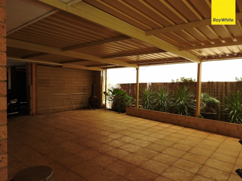 83 Inverness Circle, Camillo WA 6111