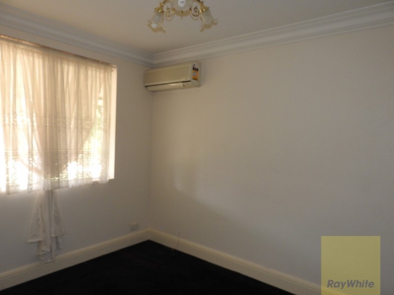 6 Ash Court, Armadale WA 6112