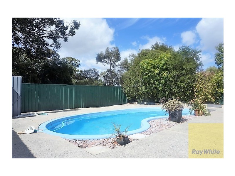 75 Doorigo Road, Armadale WA 6112