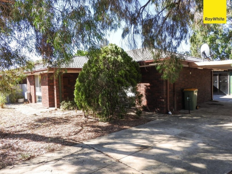 1 Beechcroft Place, Camillo WA 6111