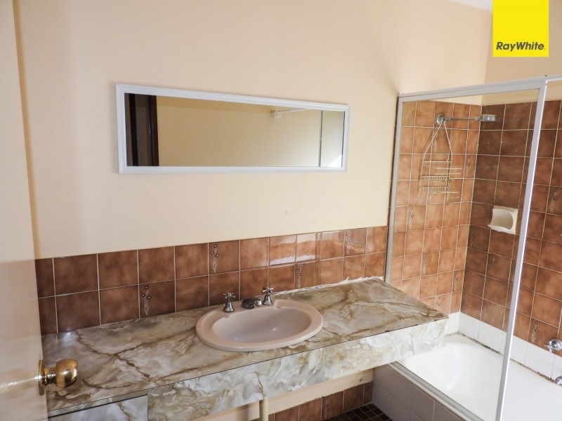 1 Beechcroft Place, Camillo WA 6111