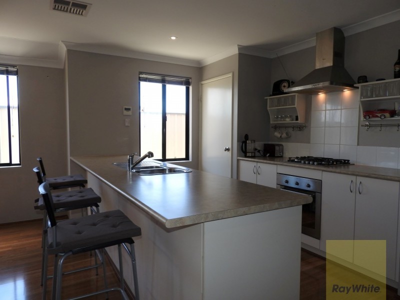 4 Padra Turn, Byford WA 6122