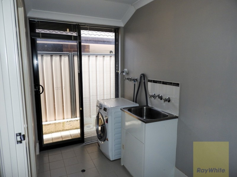 4 Padra Turn, Byford WA 6122