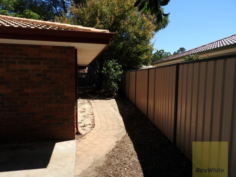 17B Cohuna Drive, Armadale WA 6112