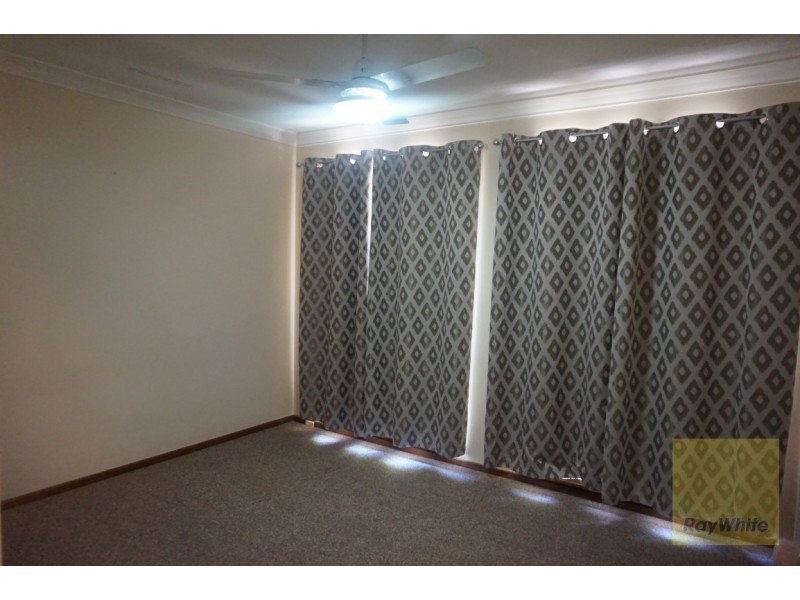 4 Erica Street, Kelmscott WA 6111