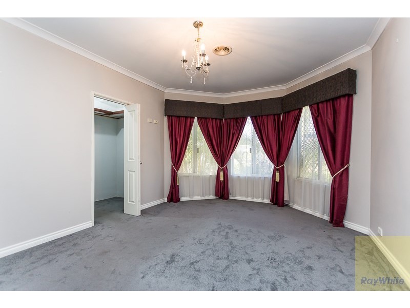 11 Casa Place, Southern River WA 6110