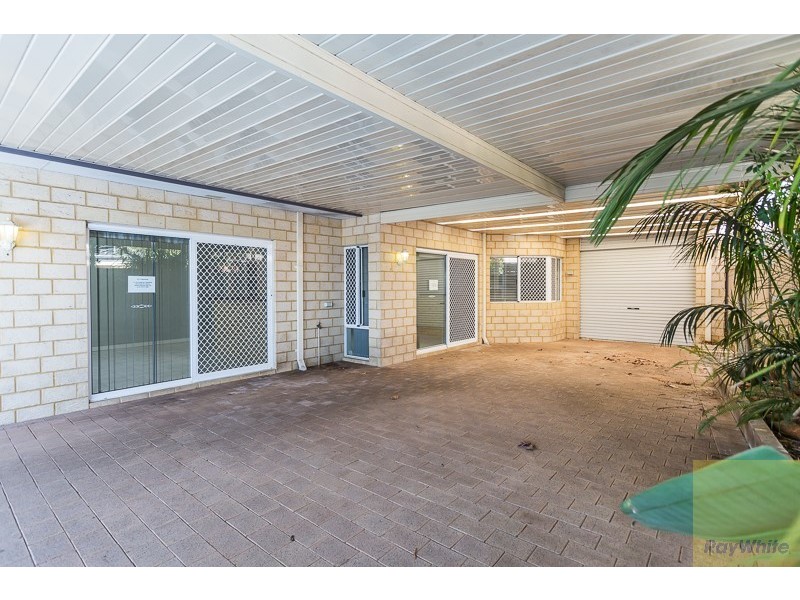 11 Casa Place, Southern River WA 6110