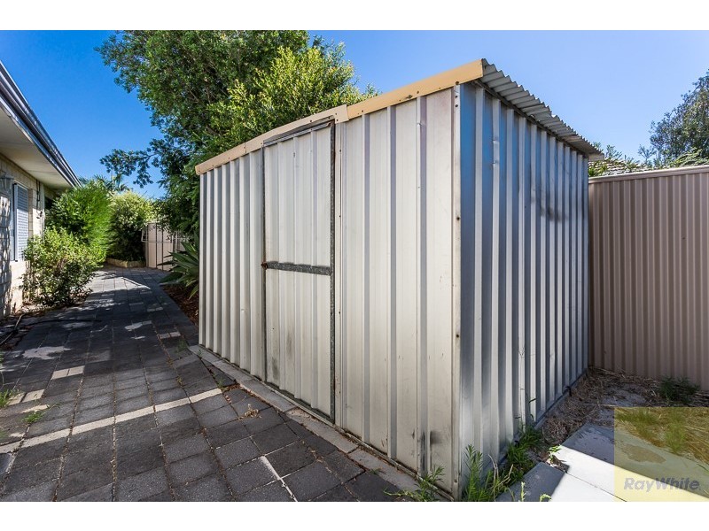 11 Casa Place, Southern River WA 6110