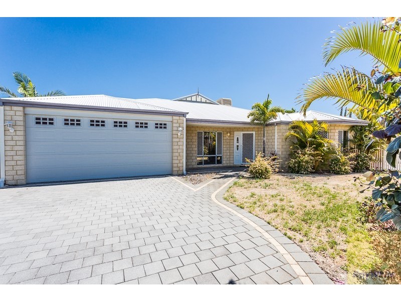 11 Casa Place, Southern River WA 6110