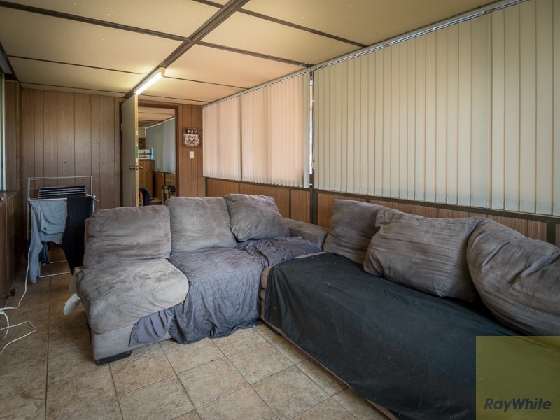 3 Silver Mallee Close, Camillo WA 6111