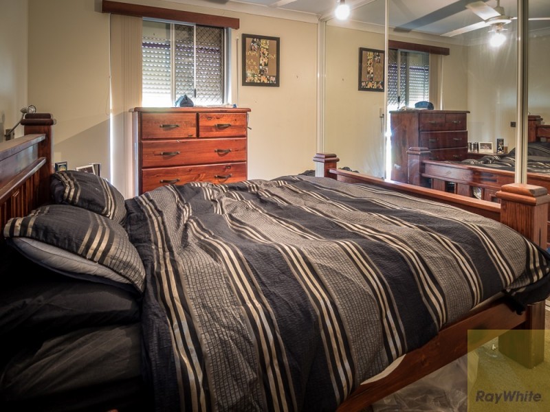 3 Silver Mallee Close, Camillo WA 6111