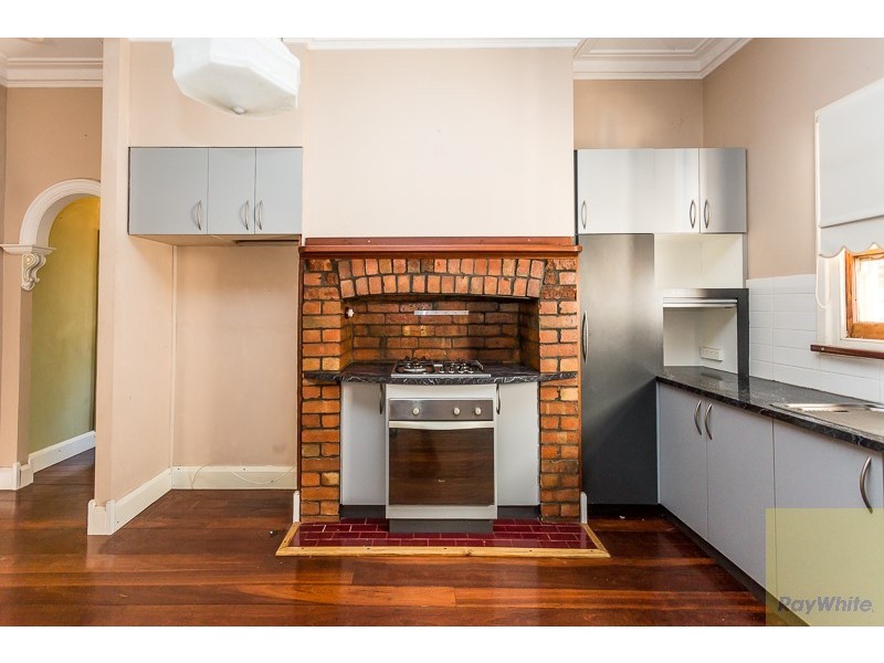 9 Forrest Road, Armadale WA 6112