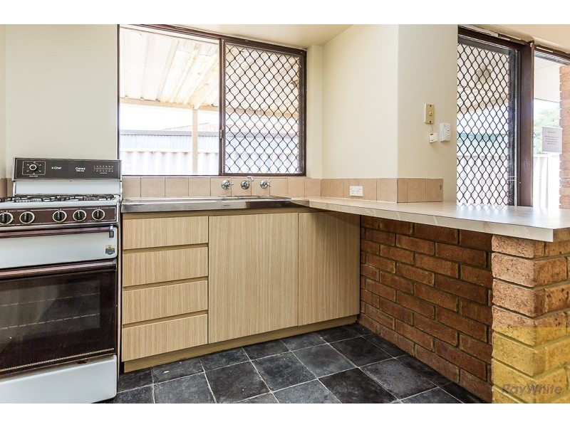 24 Masuli Way, Armadale WA 6112