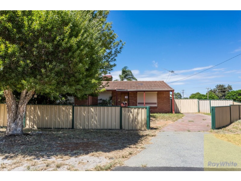 1 Bell Court, Armadale WA 6112