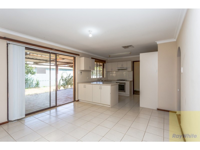 1 Bell Court, Armadale WA 6112