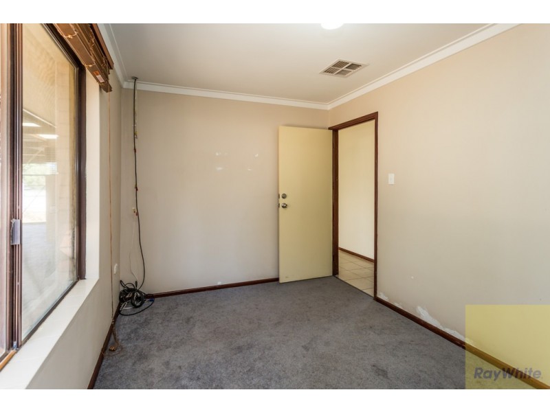 1 Bell Court, Armadale WA 6112