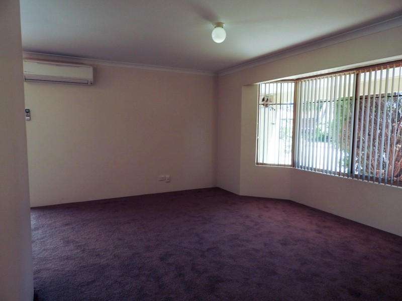 26 Candish Grove, Seville Grove WA 6112