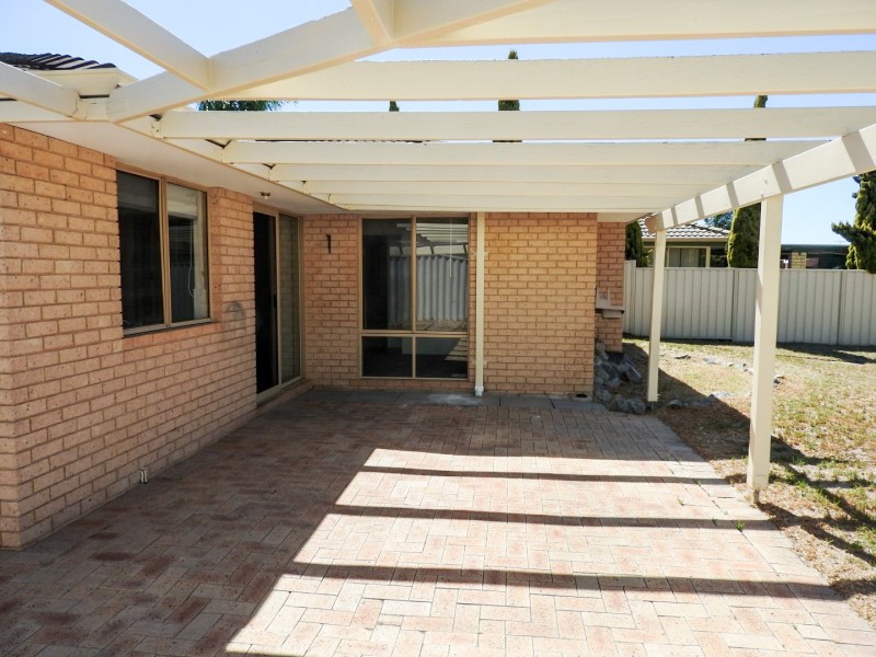 26 Candish Grove, Seville Grove WA 6112