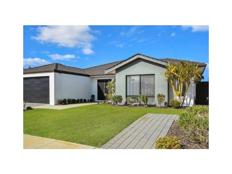 4 MacDougal Way, Harrisdale WA 6112