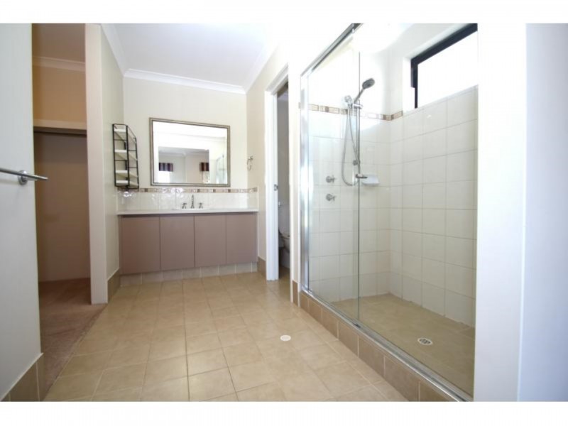 4 MacDougal Way, Harrisdale WA 6112