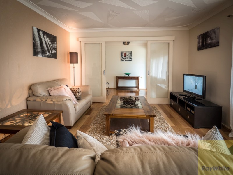 93 Derry Avenue, Mount Nasura WA 6112