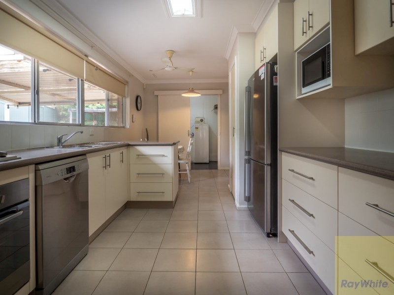 93 Derry Avenue, Mount Nasura WA 6112