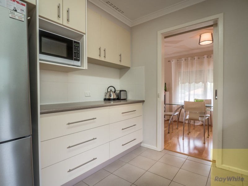 93 Derry Avenue, Mount Nasura WA 6112