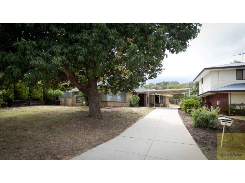 93 Derry Avenue, Mount Nasura WA 6112