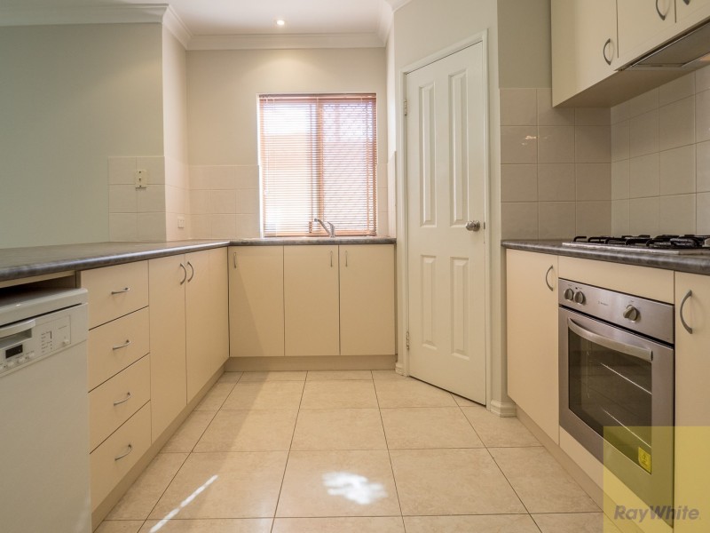 42 Tomah Road, Armadale WA 6112