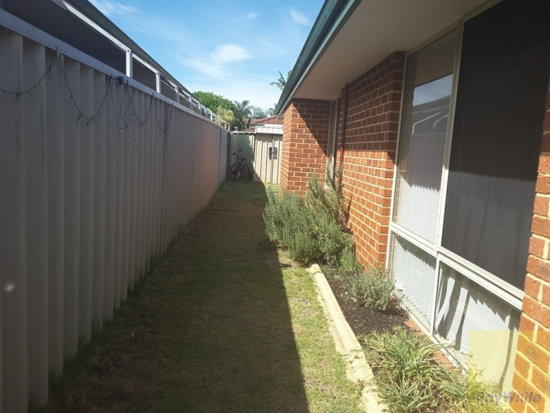 11 Settlers Way, Gosnells WA 6110