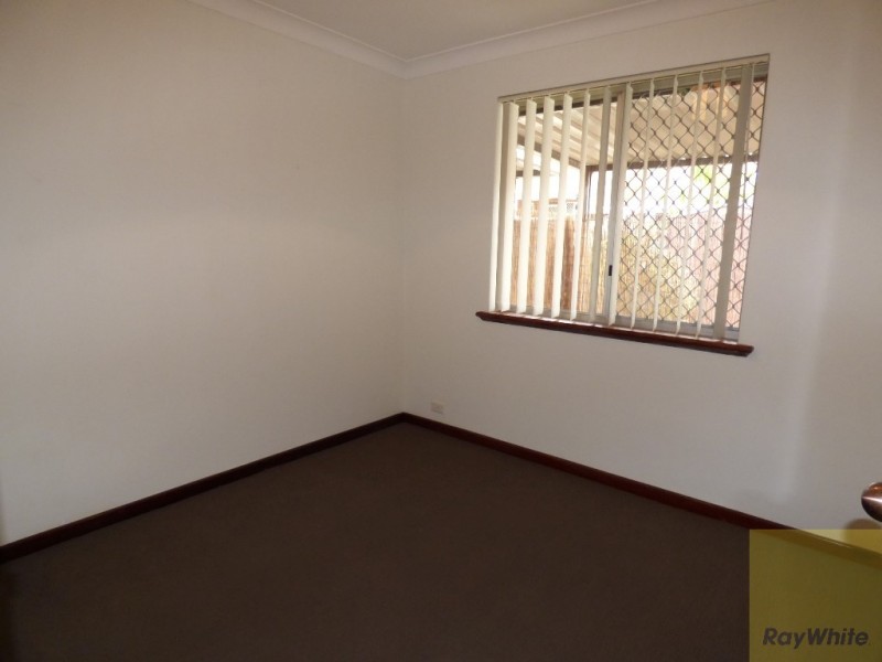 4/3 Netley Place, Armadale WA 6112