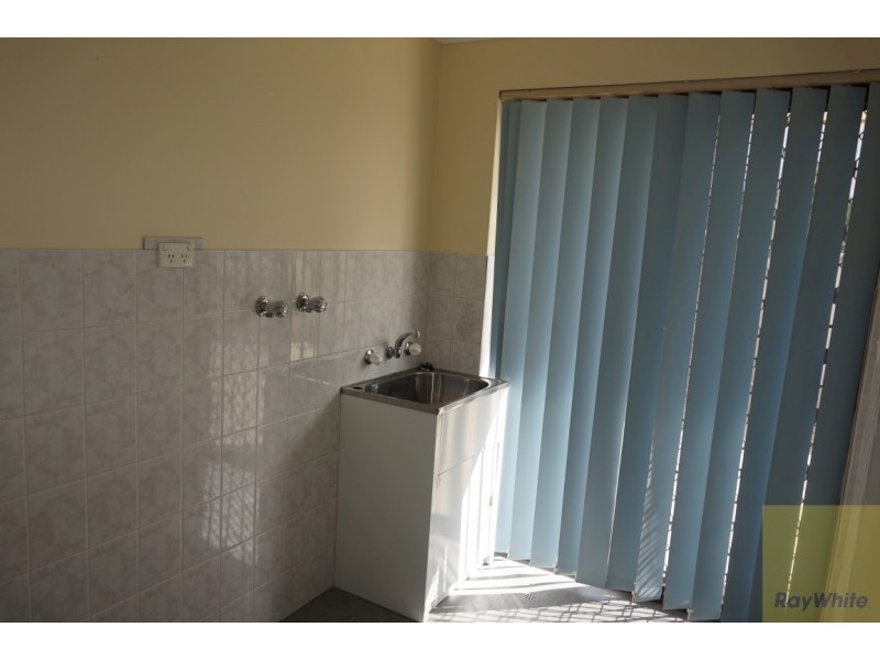 9 Seville Drive, Seville Grove WA 6112