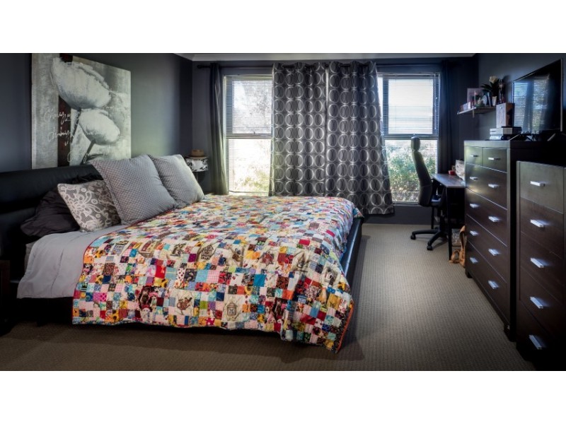 32 Munday Avenue, Brookdale WA 6112