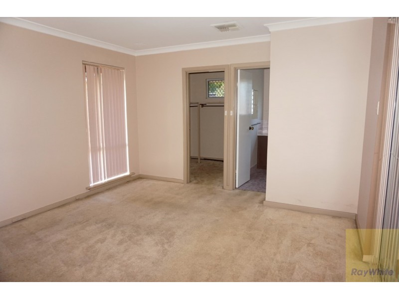 18 Tijuana Road, Armadale WA 6112